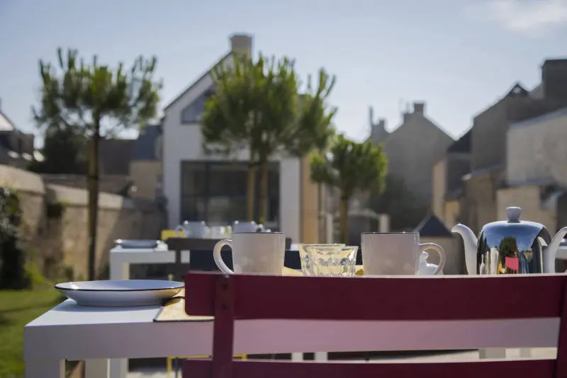 Villa Juno - Petit-déjeuner au jardin